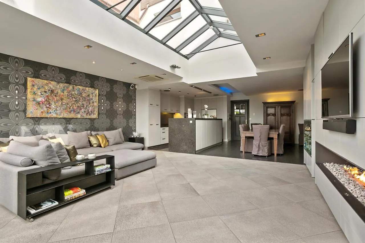 Puur B&B Antwerpen Panzió
