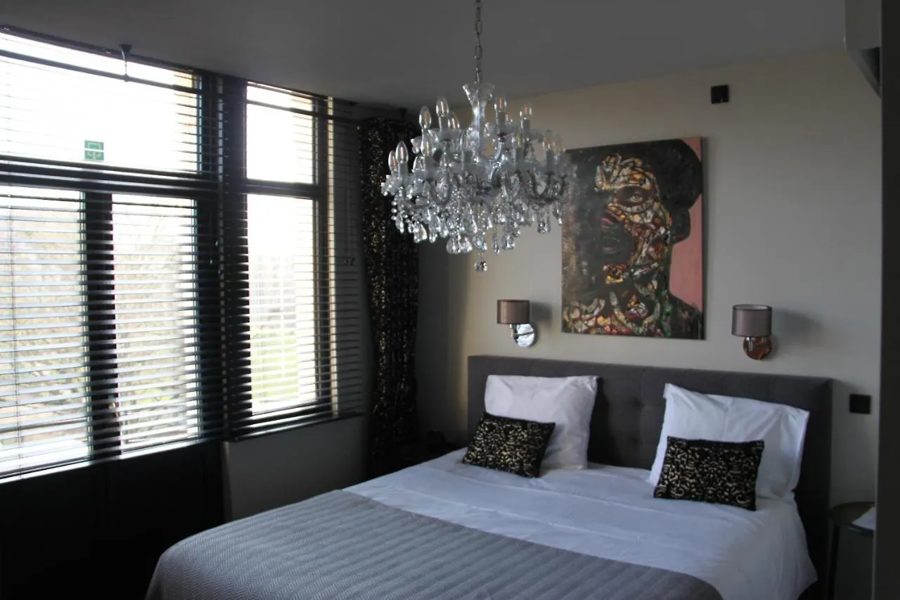 Puur B&B Antwerpen 0*,
